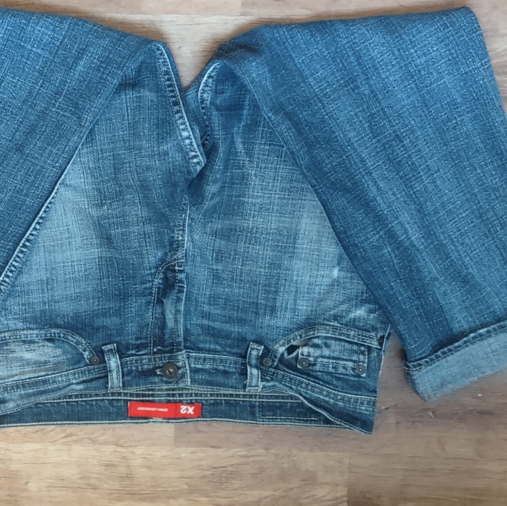 Ecko Red Women's Cropped Blue Jeans Size 7